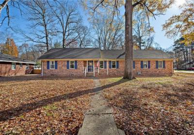 229 Northview Drive, Chesapeake, VA 23322