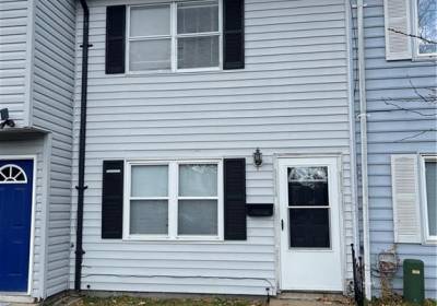 420 Harbour North Drive, Chesapeake, VA 23320