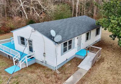 22215 Farmers Bridge Road, Southampton County, VA 23837