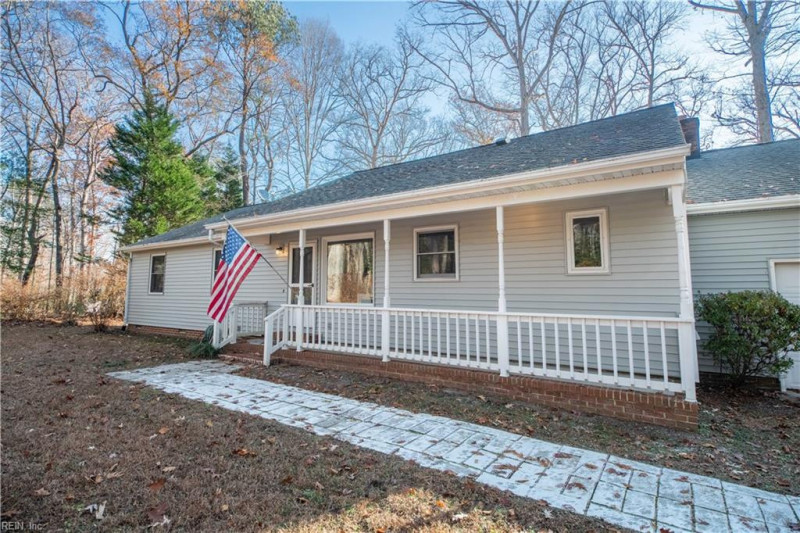 Photo 1 of 50 residential for sale in Gloucester County virginia