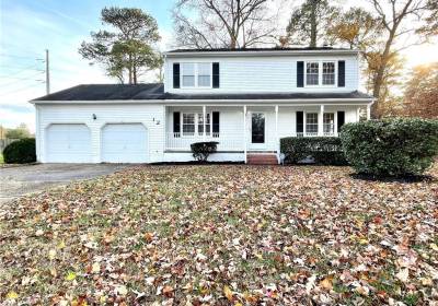 12 Kings Landing Lane, Hampton, VA 23669