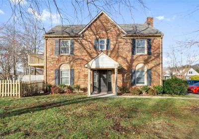 17 Dawn Lane, Hampton, VA 23666