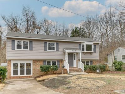 property image for 103 Linbrook Drive NEWPORT NEWS VA 23602