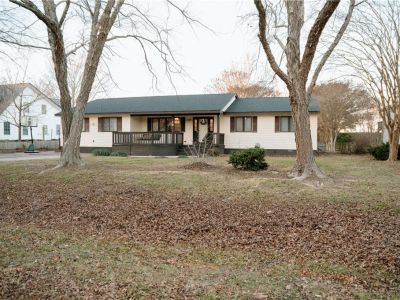 property image for 19 Riverside Drive ISLE OF WIGHT COUNTY VA 23430