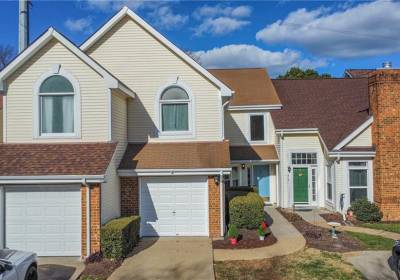 821 Shoal Creek Trail, Chesapeake, VA 23320