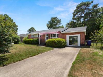 property image for 1604 Ekstine Drive PORTSMOUTH VA 23701