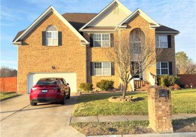 1437 Rivers Edge Trace, Chesapeake, VA 23323