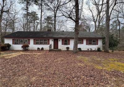 150 Kingsdale Rd , Suffolk, VA 23434