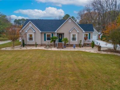 property image for 100 Crescent Drive FRANKLIN VA 23851