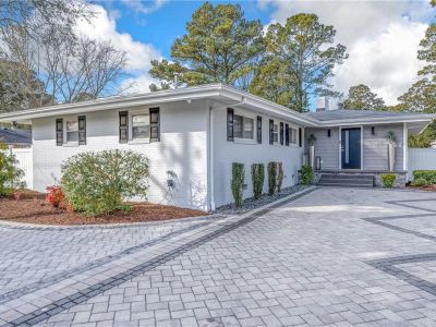 property image for 737 Great Neck Road VIRGINIA BEACH VA 23454