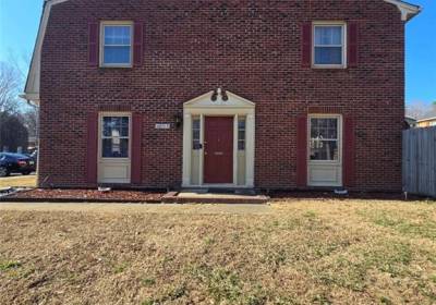 14571 Old Courthouse Way, Newport News, VA 23608