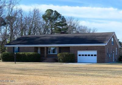 3826 Caratoke Highway, Currituck County, NC 27956