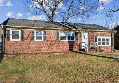 131 Valirey Drive, Hampton, VA 23669