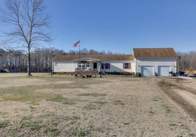 9182 Doles Road, Southampton County, VA 23866