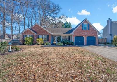 808 Blackthorne Drive, Chesapeake, VA 23322