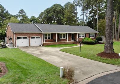 5 Nicks Landing Circle, Poquoson, VA 23662