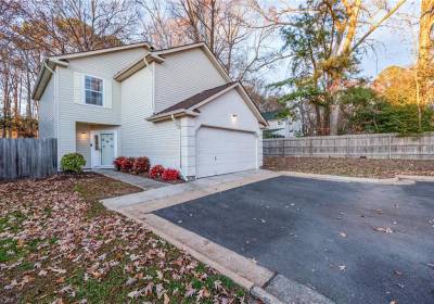 900 Fallcreek Run, Chesapeake, VA 23322