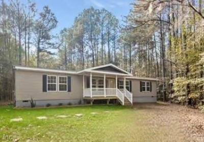 17214 Woodland Drive, Isle of Wight County, VA 23487