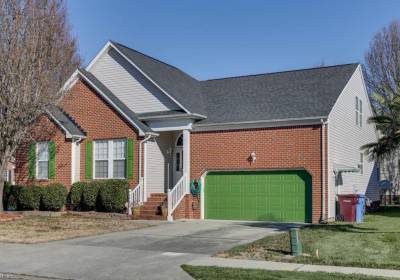 2001 Kelsey Bay Court, Chesapeake, VA 23322