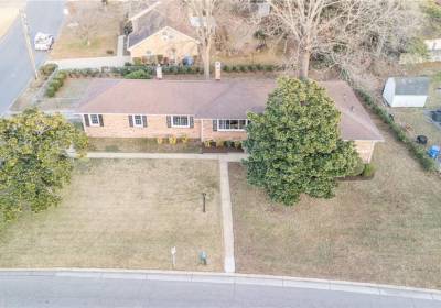 2405 Dunbarton Drive, Chesapeake, VA 23325