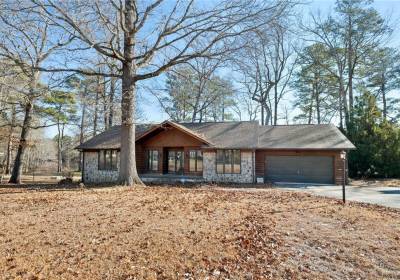 19085 Lakeside Drive, Southampton County, VA 23837