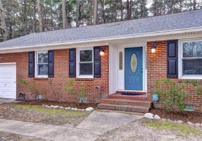 34 Little Florida Road, Poquoson, VA 23662