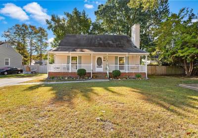 5 Steeplechase Loop, Hampton, VA 23666