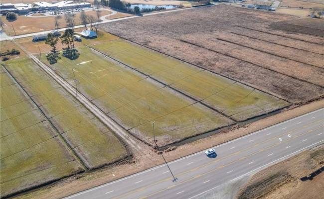 15+AC Caratoke Highway, Currituck County, NC 27958