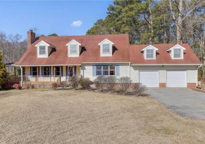 4052 Lake Point Road, Suffolk, VA 23434