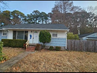 property image for 11 Warren Drive PORTSMOUTH VA 23701
