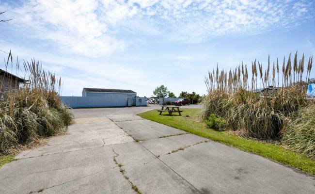 3665 Sandpiper Road, Virginia Beach, VA 23456