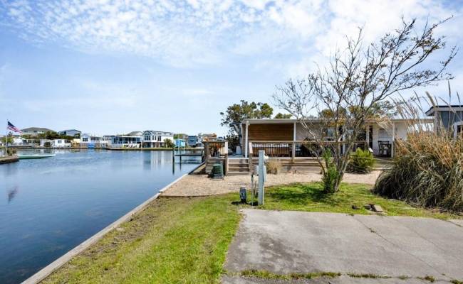 3665 Sandpiper Road, Virginia Beach, VA 23456