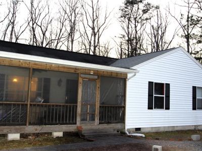 property image for 8370 Dutton Drive GLOUCESTER COUNTY VA 23061