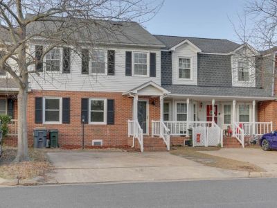 property image for 6 Valasia Road POQUOSON VA 23662