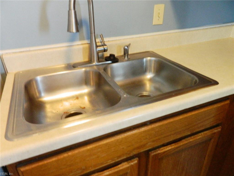 Photo 8 of 19 residential for sale in Chesapeake virginia Photo 8 of 19 residential for sale in Chesapeake virginia