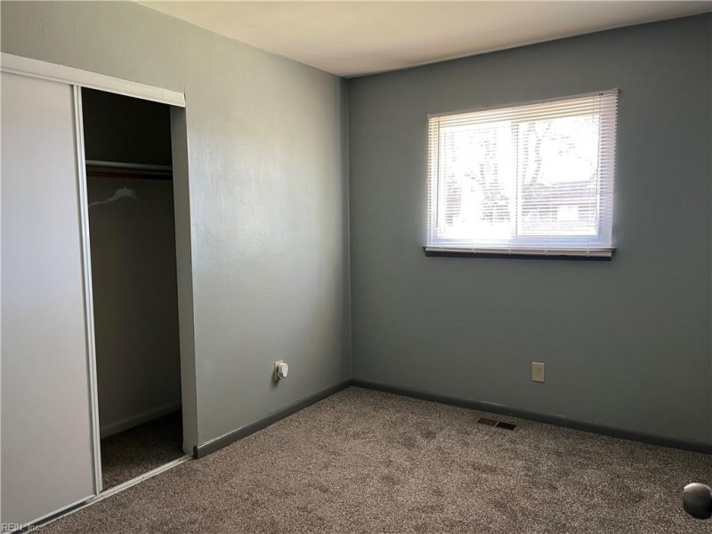 Photo 11 of 21 residential for sale in Chesapeake virginia Photo 11 of 21 residential for sale in Chesapeake virginia