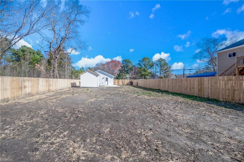 Photo 31 of 34 residential for sale in Chesapeake virginia Photo 31 of 34 residential for sale in Chesapeake virginia