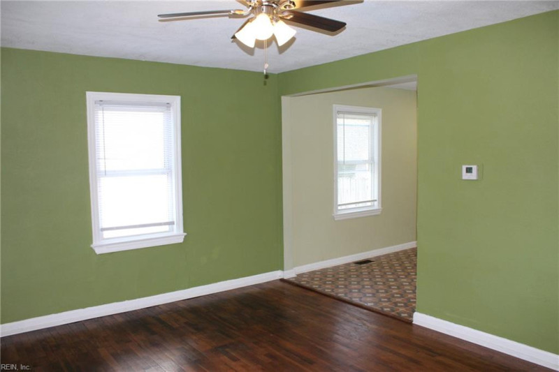 Photo 4 of 24 residential for sale in Hampton virginia Photo 4 of 24 residential for sale in Hampton virginia
