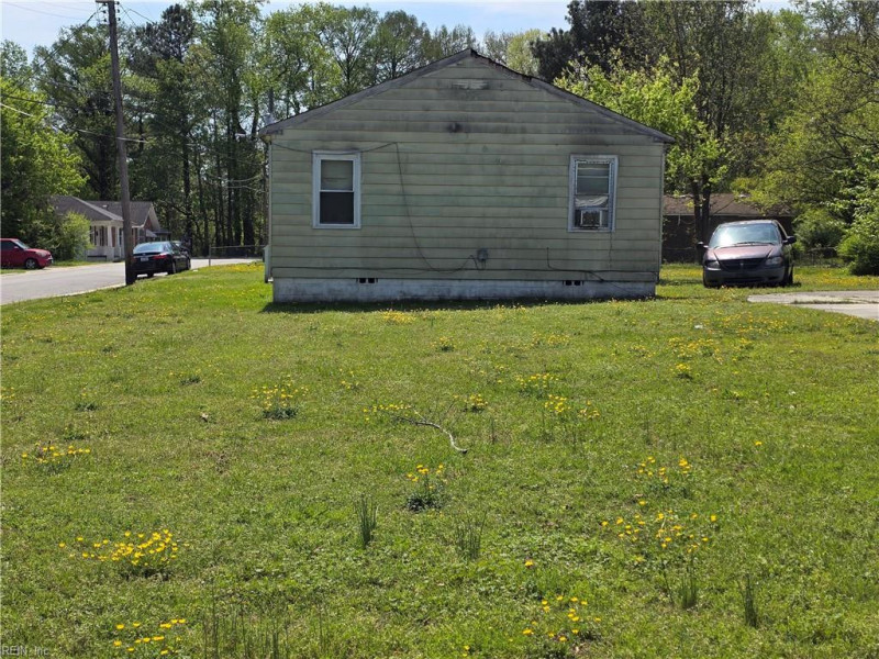 Photo 11 of 11 residential for sale in Suffolk virginia Photo 11 of 11 residential for sale in Suffolk virginia