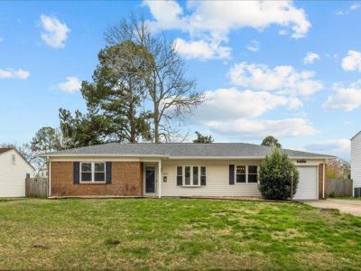 property image for 3909 Brentwood Crescent VIRGINIA BEACH VA 23452