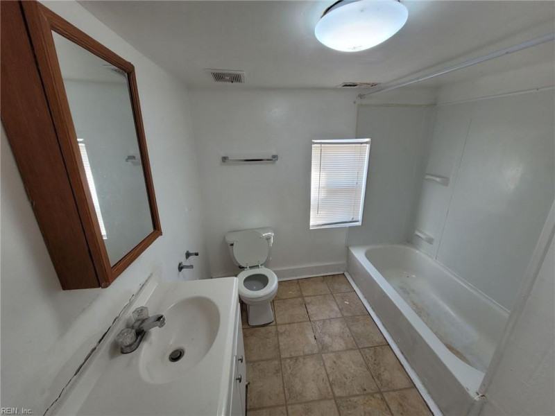 Photo 8 of 9 residential for sale in Hampton virginia Photo 8 of 9 residential for sale in Hampton virginia