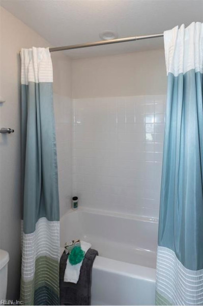 Photo 38 of 50 residential for sale in Suffolk virginia Photo 38 of 50 residential for sale in Suffolk virginia