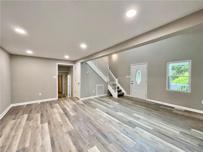 Photo 10 of 50 residential for sale in Chesapeake virginia Photo 10 of 50 residential for sale in Chesapeake virginia