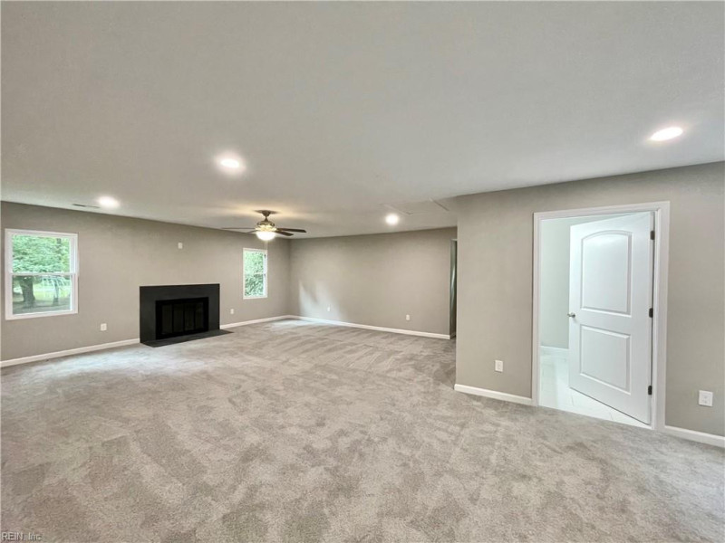 Photo 22 of 50 residential for sale in Chesapeake virginia Photo 22 of 50 residential for sale in Chesapeake virginia