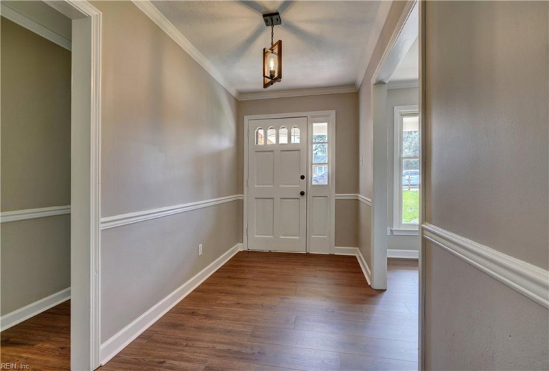 Photo 13 of 36 residential for sale in Chesapeake virginia Photo 13 of 36 residential for sale in Chesapeake virginia