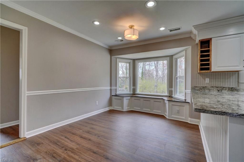 Photo 4 of 36 residential for sale in Chesapeake virginia Photo 4 of 36 residential for sale in Chesapeake virginia