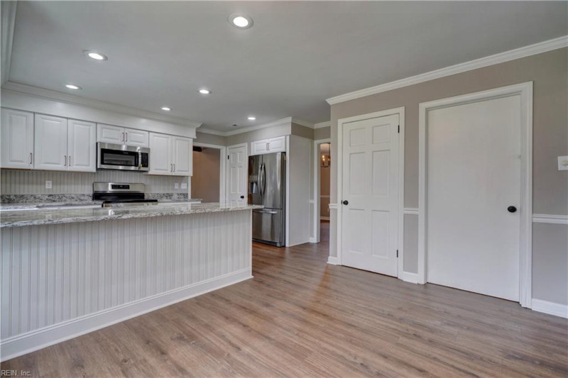 Photo 6 of 36 residential for sale in Chesapeake virginia Photo 6 of 36 residential for sale in Chesapeake virginia