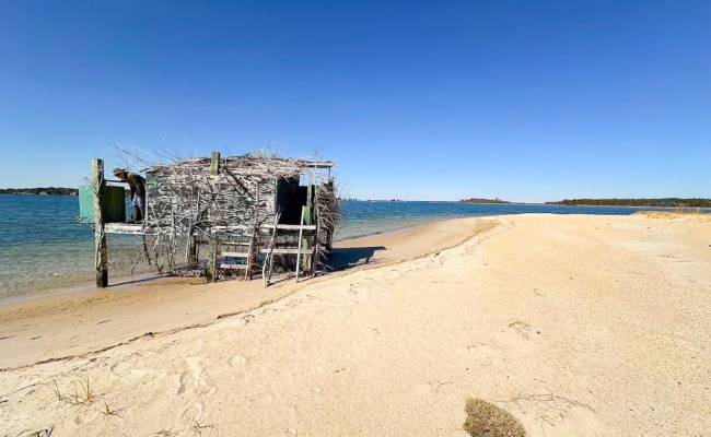 321 & 901 Bay Tree Beach Road, York County, VA 23696