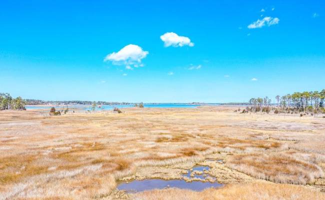 321 & 901 Bay Tree Beach Road, York County, VA 23696