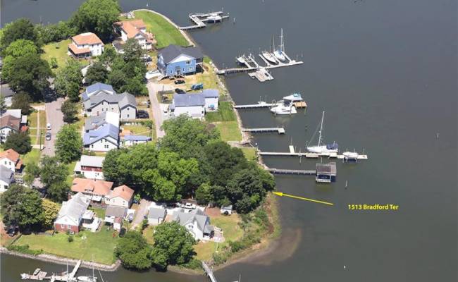 1513 Bradford Terrace, Portsmouth, VA 23704
